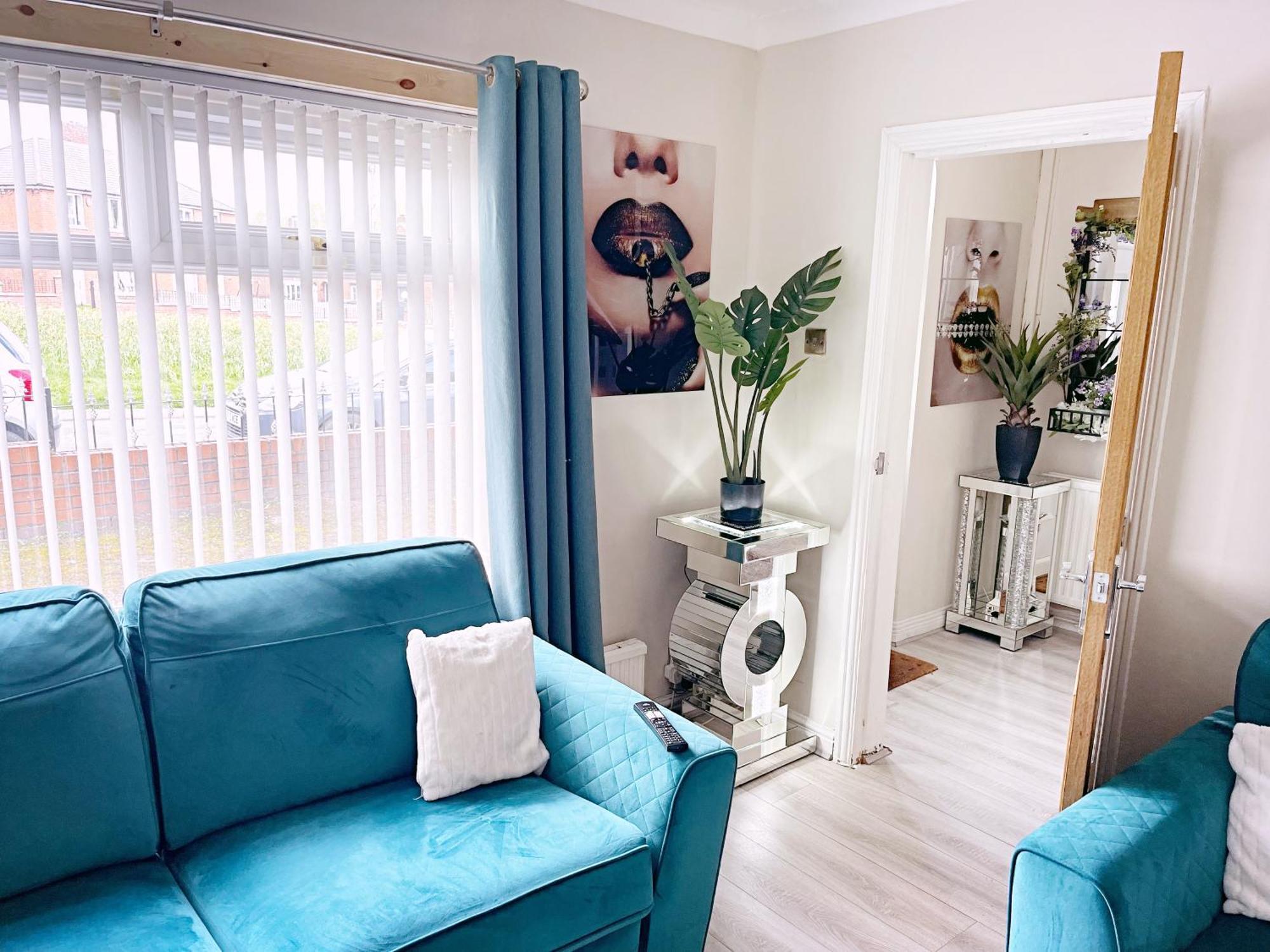 Entire 3-Bedroom Home In Oldham - Guest House מראה חיצוני תמונה